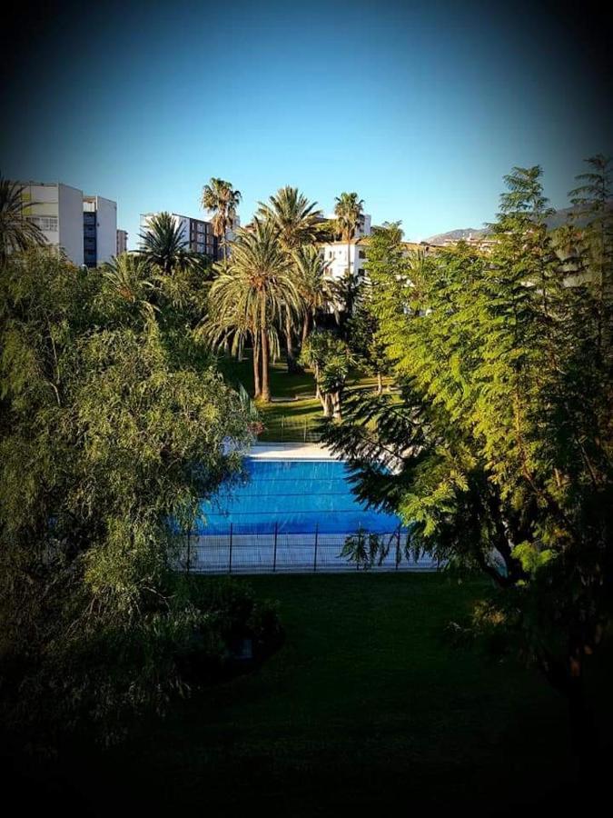 Appartement rénové à 250m de la plage Benalmádena Esterno foto